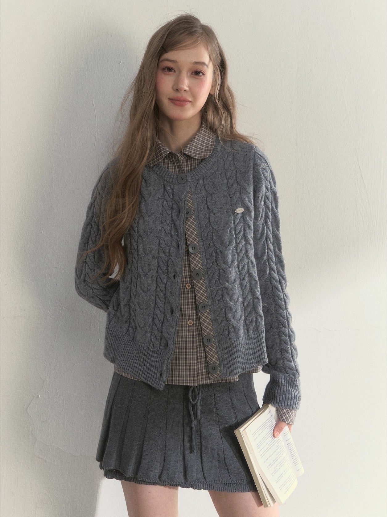 Wool-Blend Layered Doll Collar Knit Cardigan