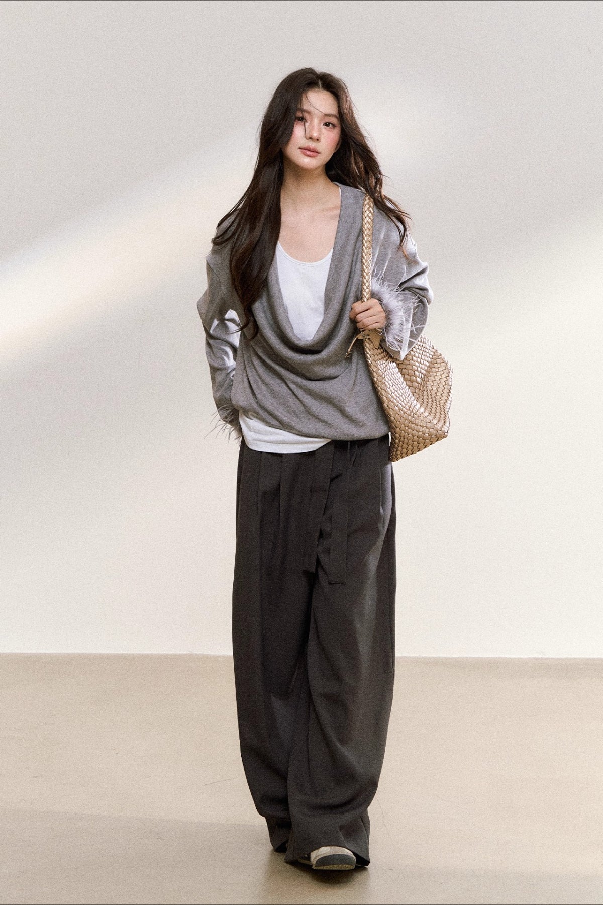 Gray Drape-Neck Fur Cuff Detail Knit Blouse