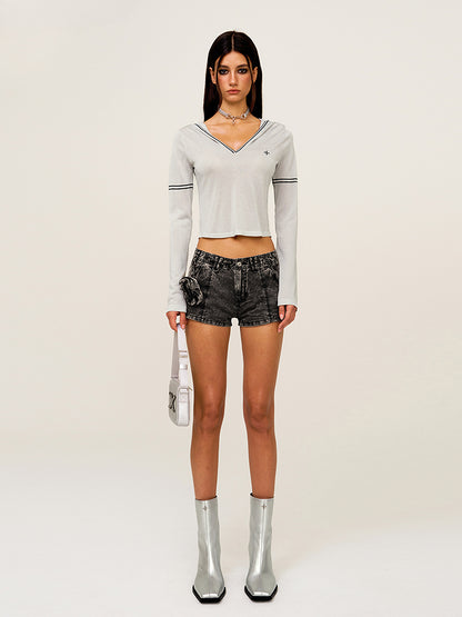 Knit Long Sleeve V-Neck Blouse