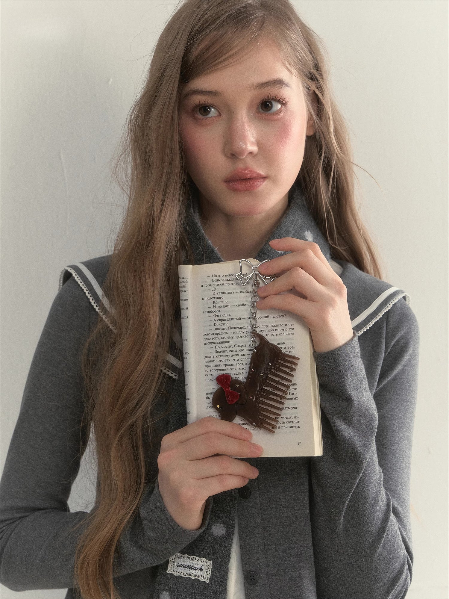 Vintage Bow Dachshund Rhinestone Comb