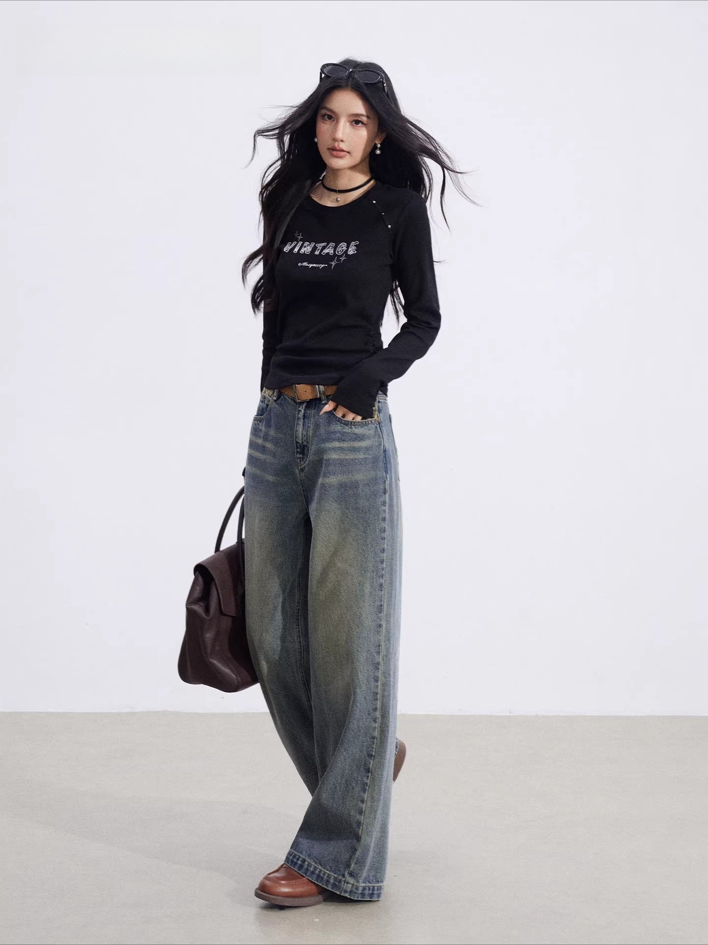 Letter-Print Slim-Fit Long-Sleeve T-Shirt