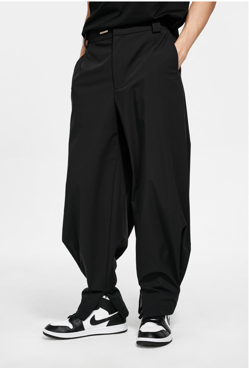 Black & Gray Pleated Tapered Trousers - CHINASQUAD