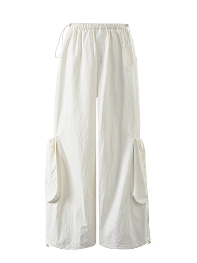 S / White