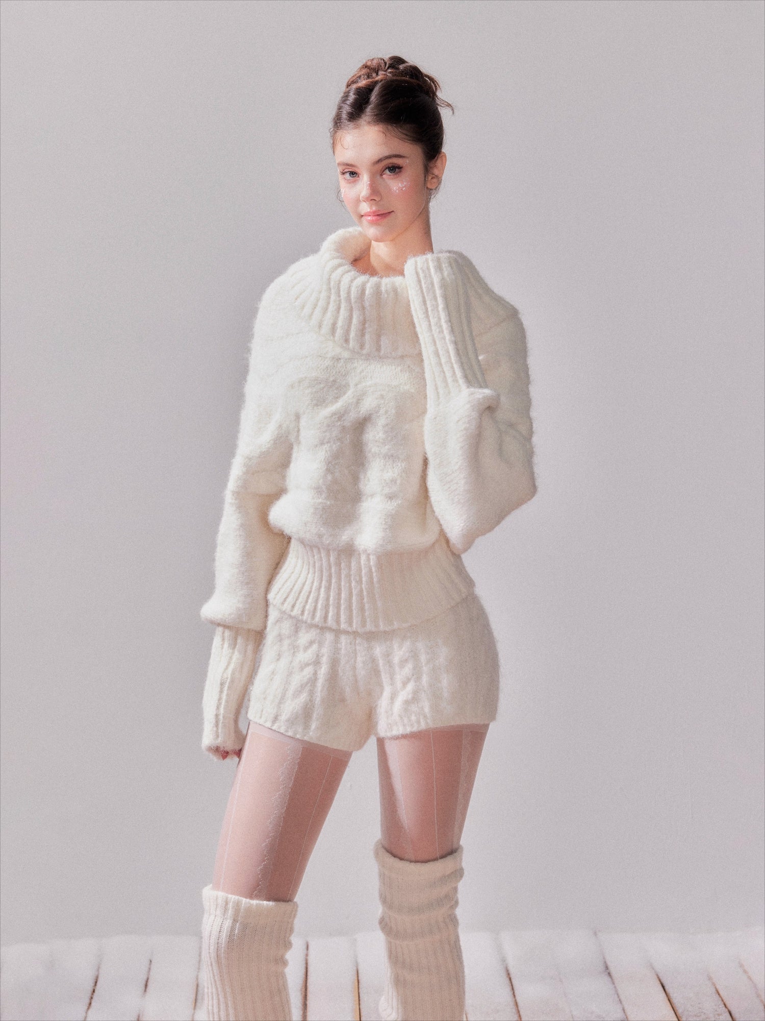 Glow Off-Shoulder Knit Sweater &amp; Mermaid Skirt Set