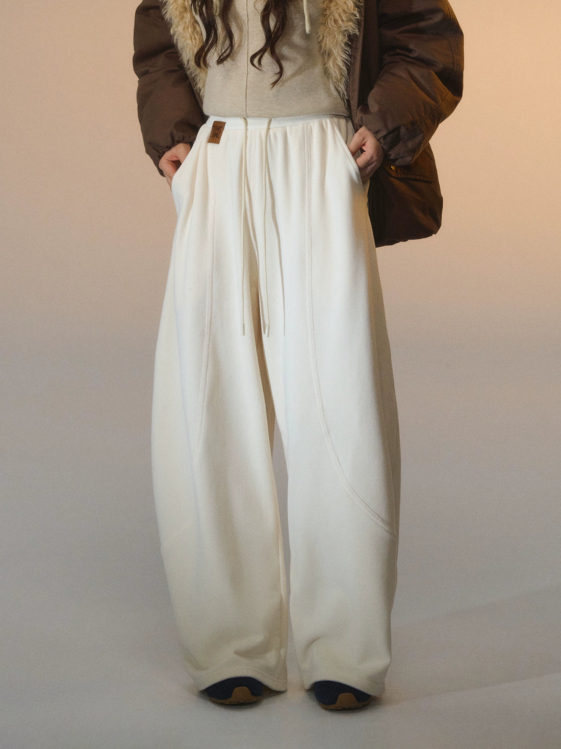 Fleece Curved-Leg Relaxed Pants