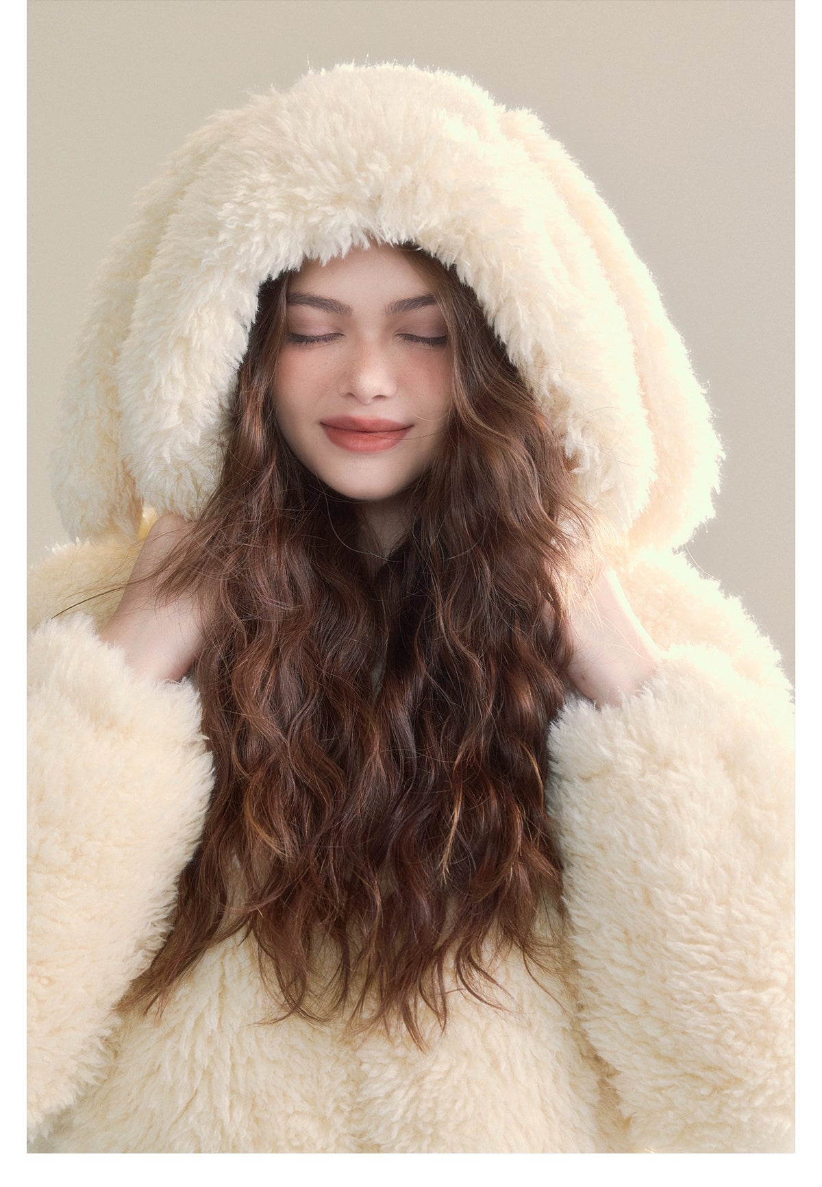 Cream Rabbit Shearling Coat &amp; Skirt Set - CHINASQUAD