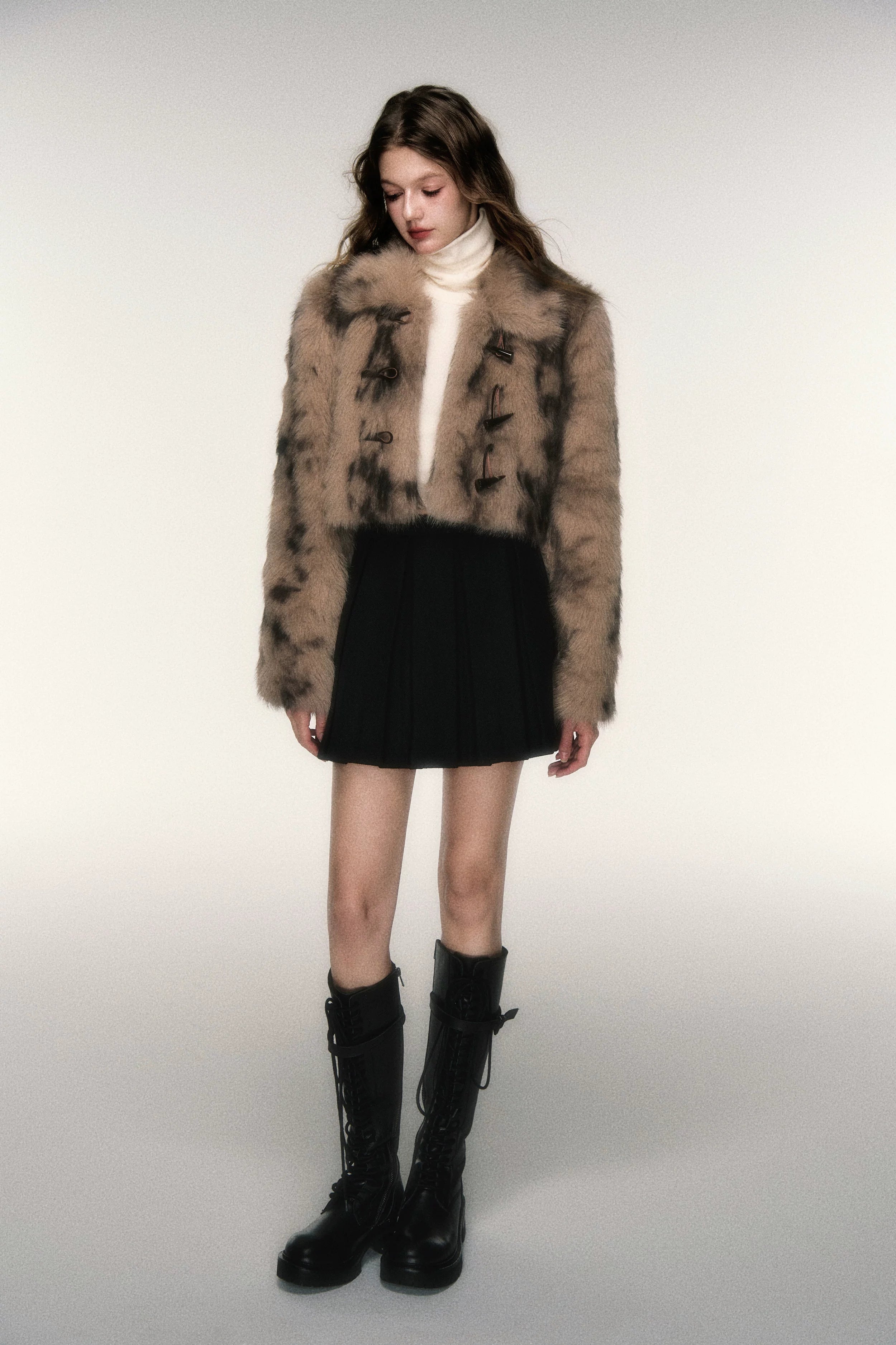 Sweet-Cool Leopard Faux Fur Cropped Jacket