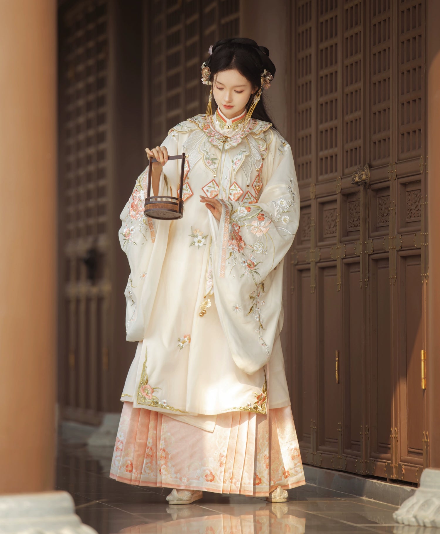 “花团酥” Ming Dynasty Hanfu Set