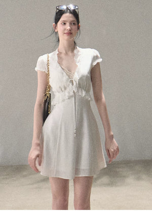 White Short Size / XS