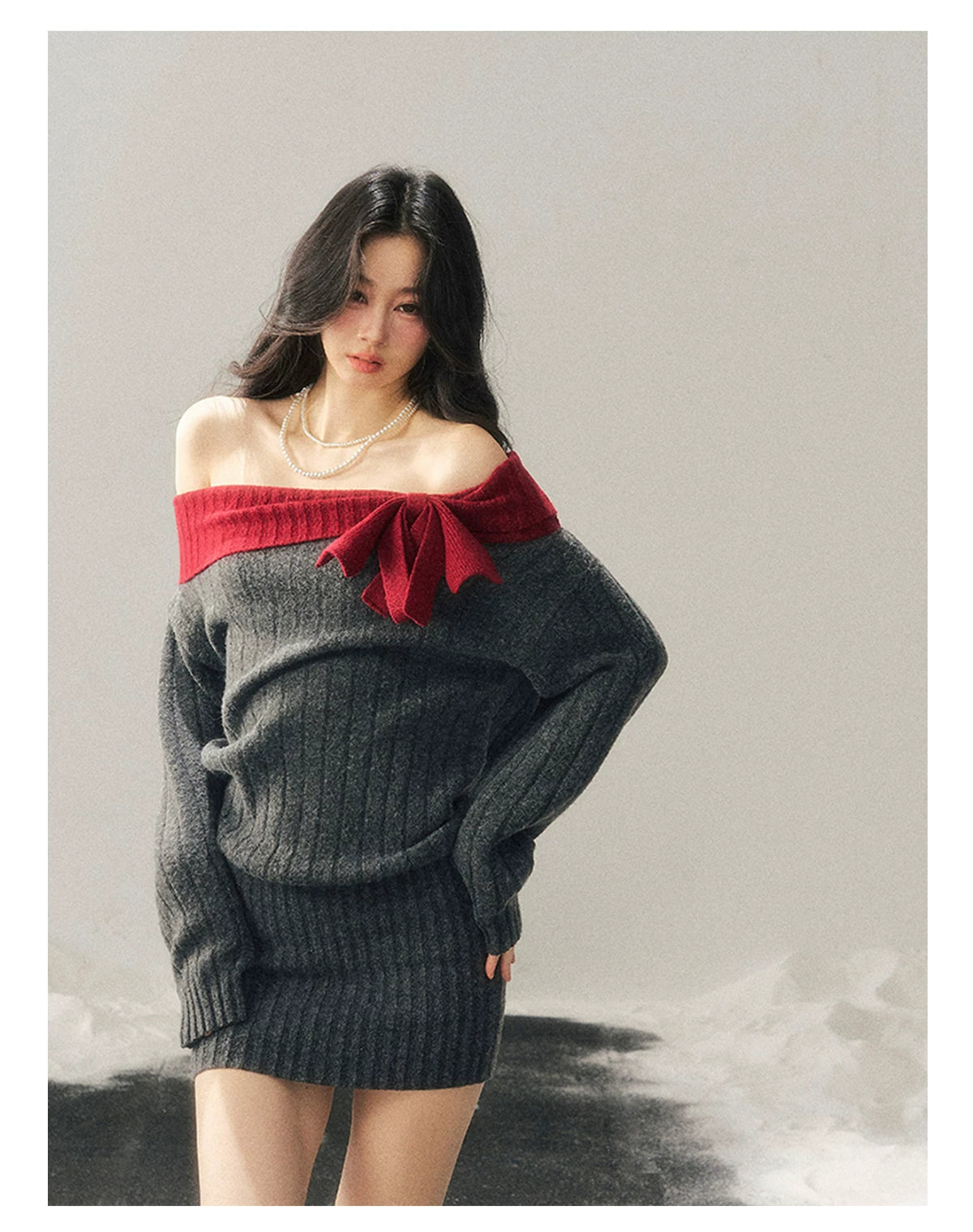 Off-Shoulder American-Style Knit Mini Dress