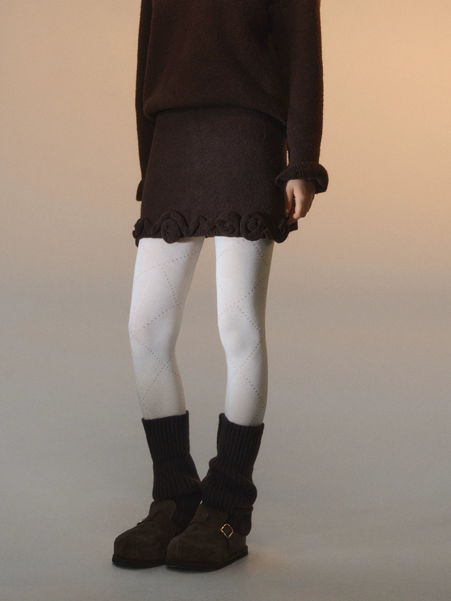 3D Rose V-Neck Knit Sweater &amp; A-Line Knit Skirt Set