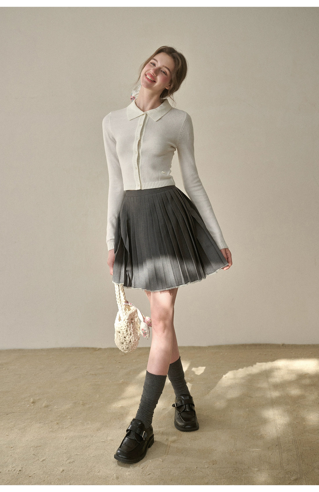 Silky Wool Cropped Cardigan