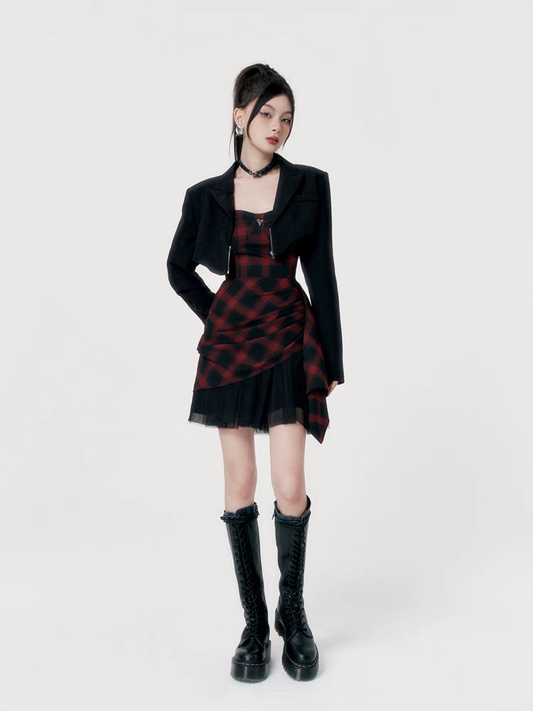 Red-Black Plaid Waist-Defining Dress
