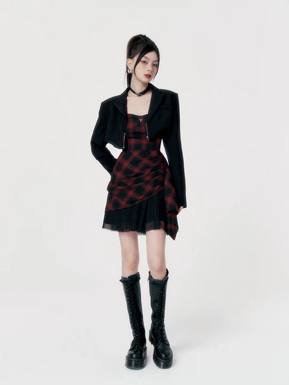 Red-Black Plaid Waist-Defining Dress