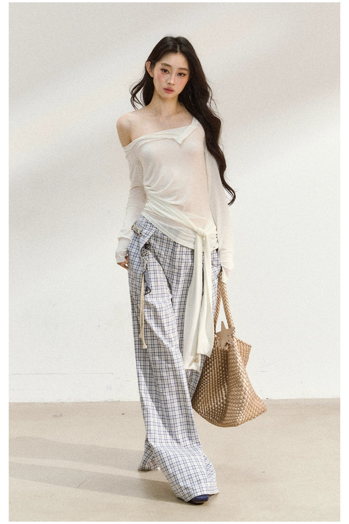 Asymmetric Shoulder Cross-Tie Knit T-Shirt