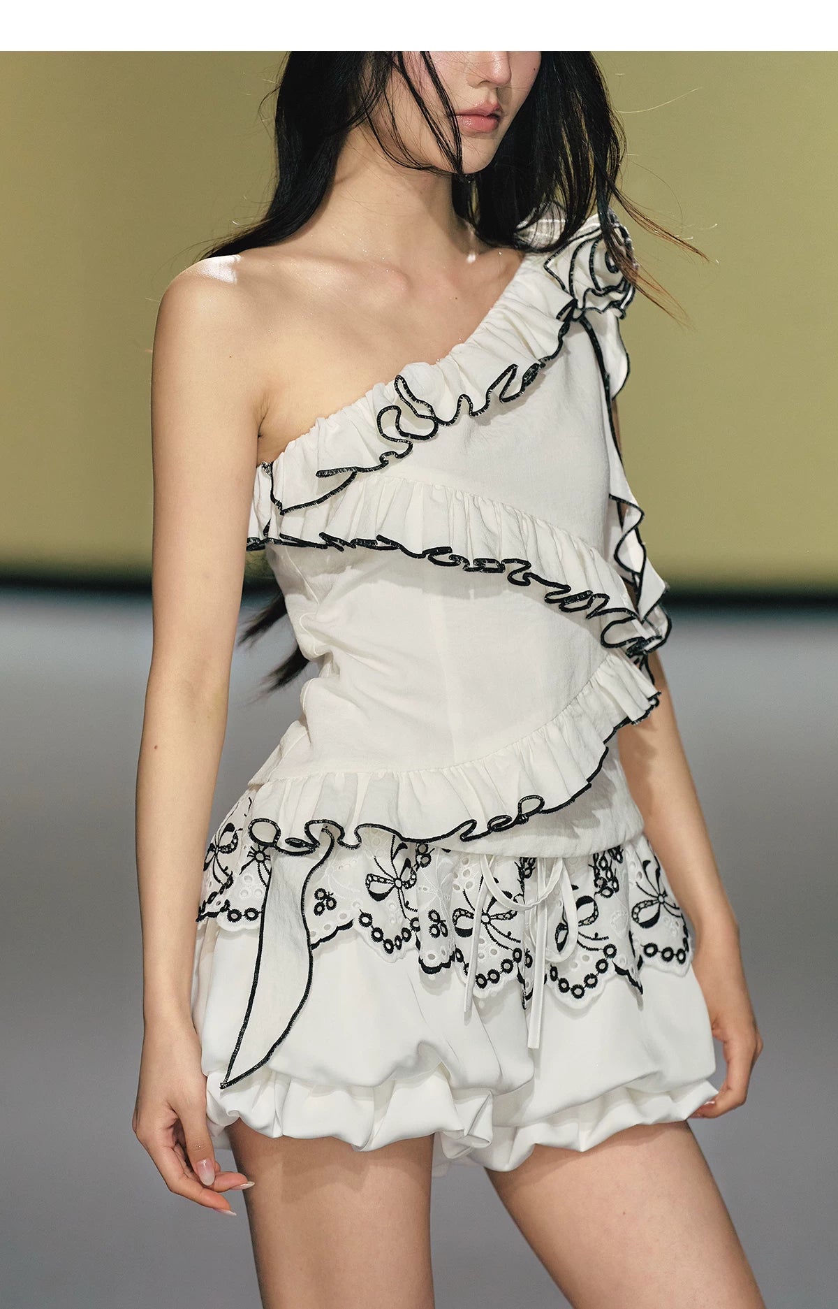 Asymmetric Rose-Trim Layered Top &amp; Puff Bloomers Set
