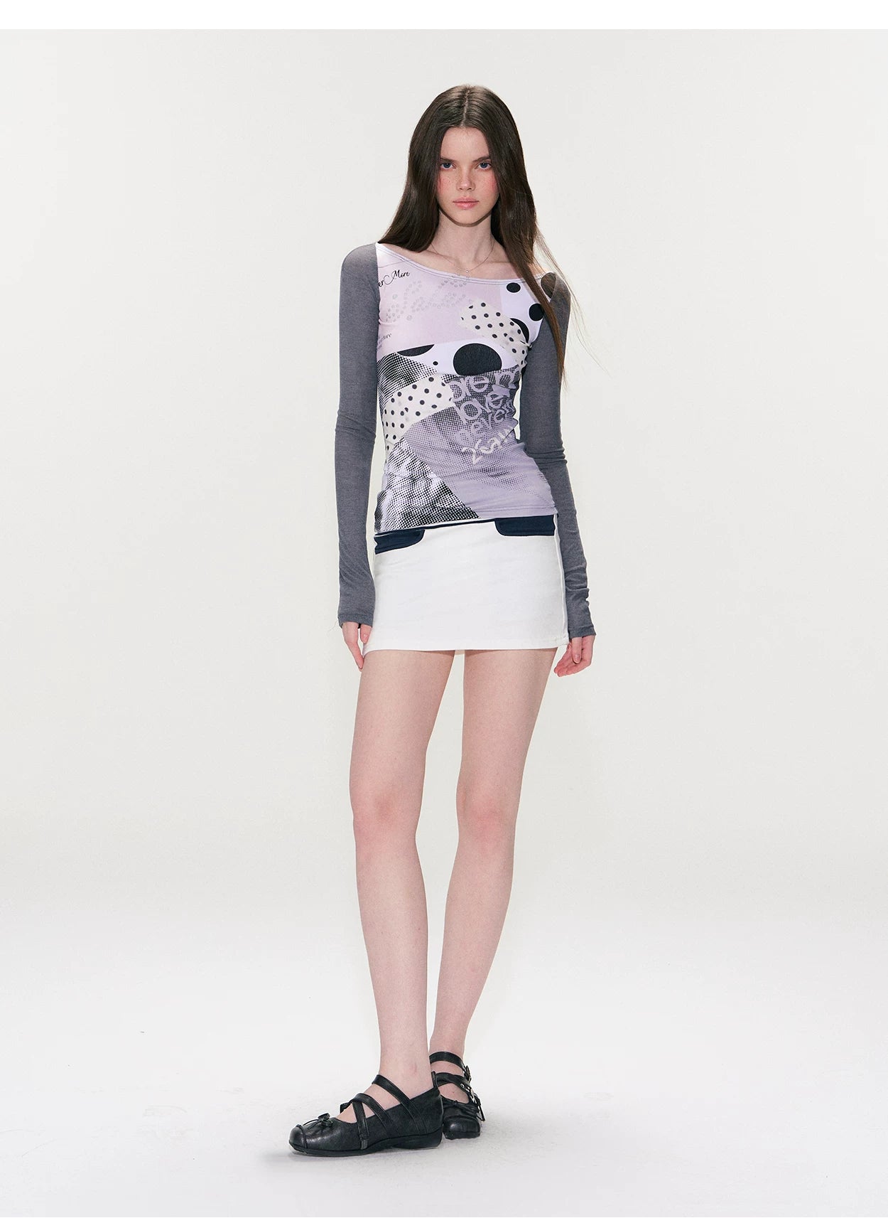 Color-Block Long-Sleeve Graphic T-Shirt