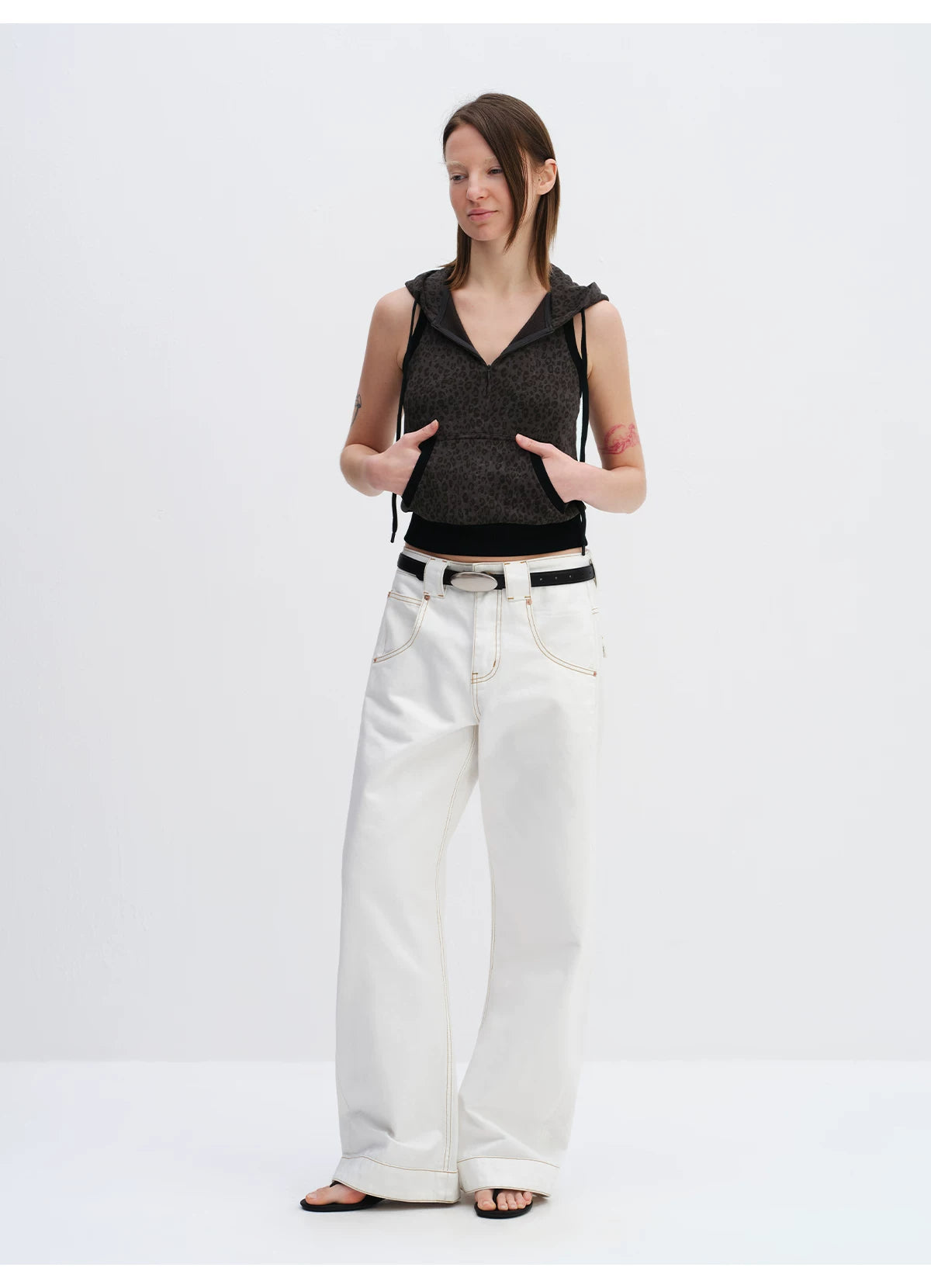 Cool-Tone Leopard Hooded Sleeveless Hoodie