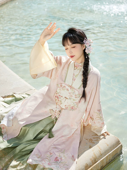 &quot;桃花扇语&quot; Modern-Style Hanfu Set