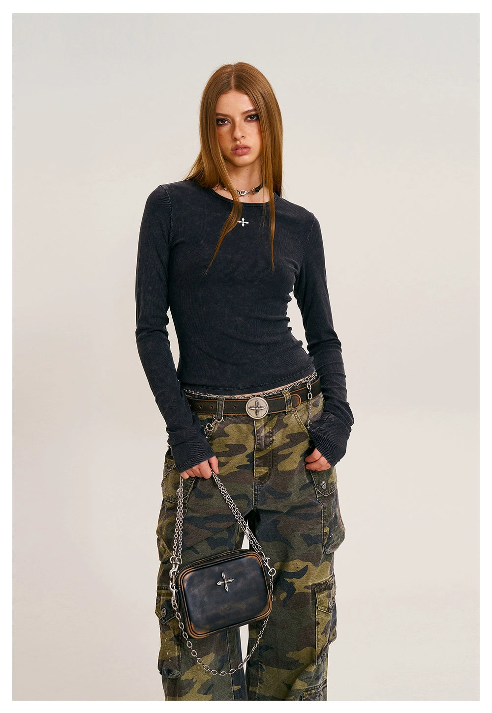 Compass Badge Leather Chain Bag (Small)