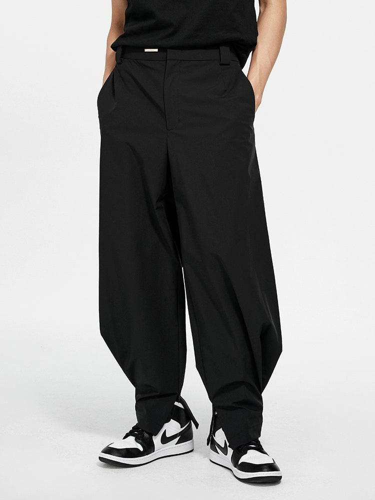 Black &amp; Gray Pleated Tapered Trousers - CHINASQUAD