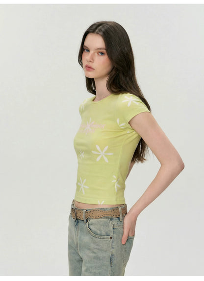 Vintage Contrast Floral Slim-Fit Cropped T-Shirt