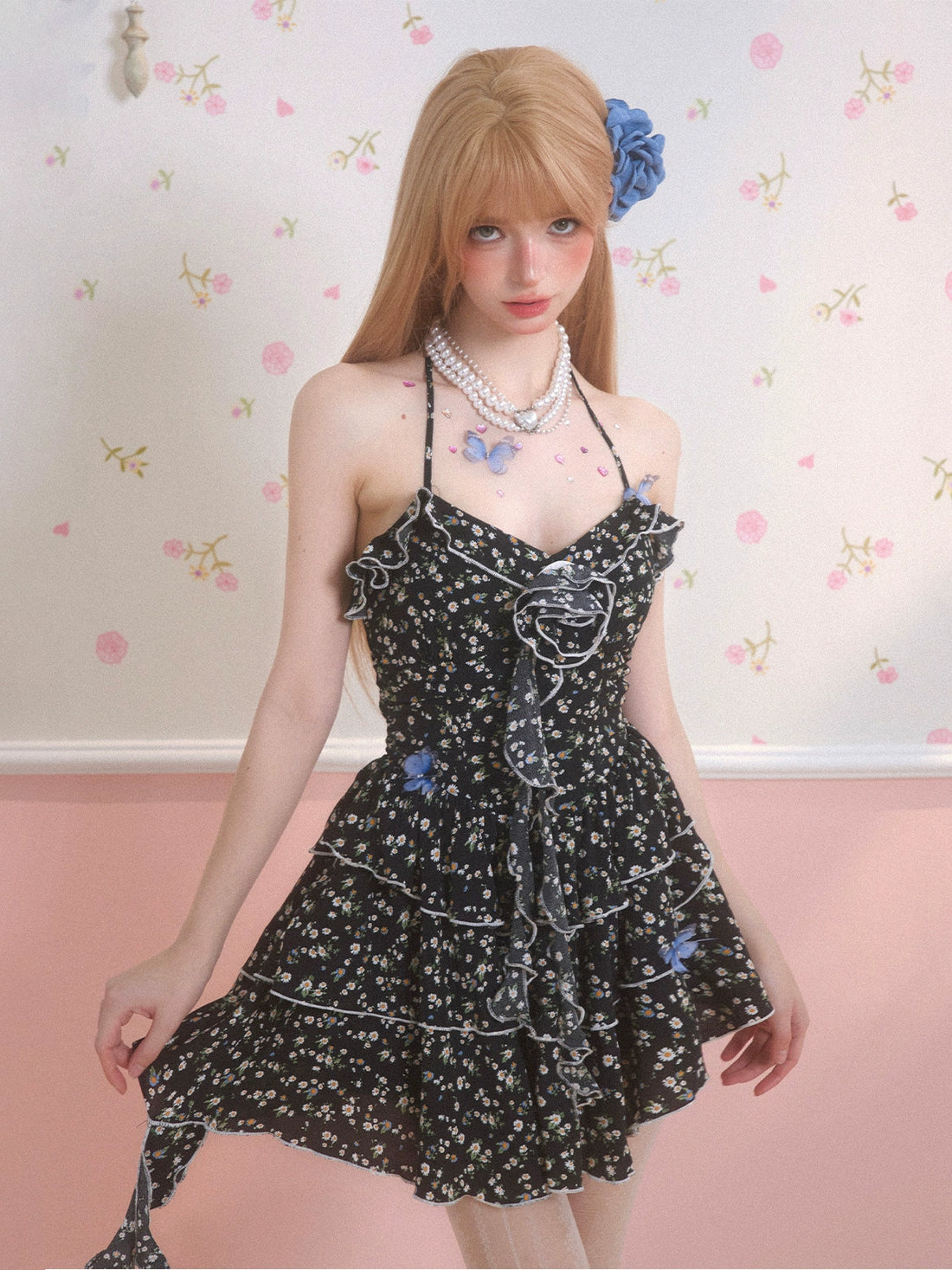 Black Floral Waist-Cinching Slimming Dress