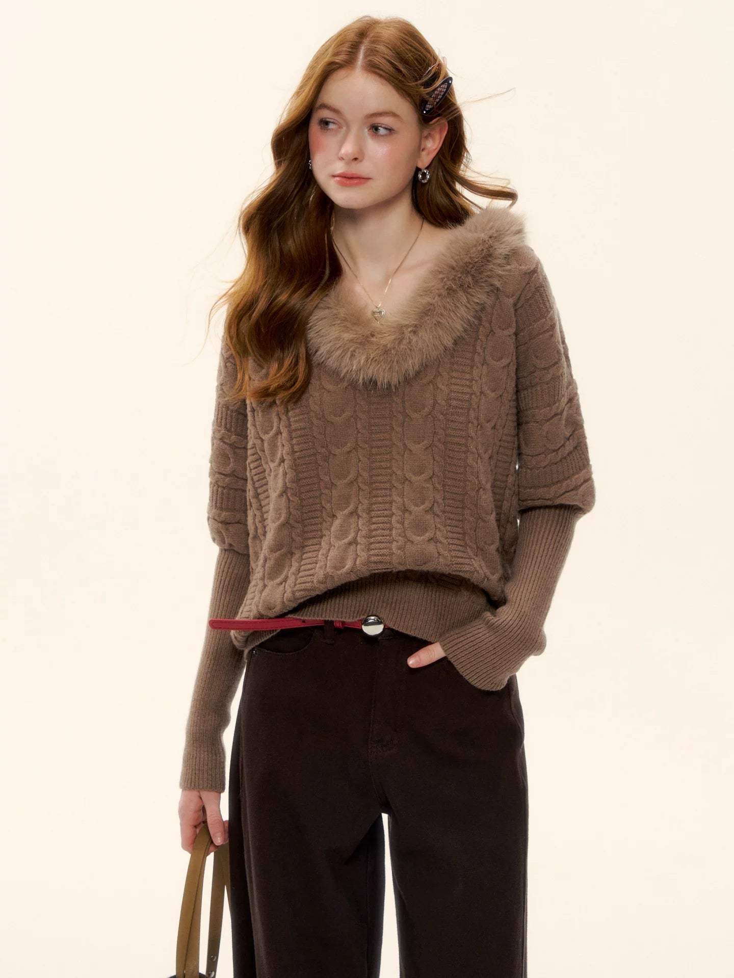 Cable-Knit V-Neck Waist-Shaping Sweater