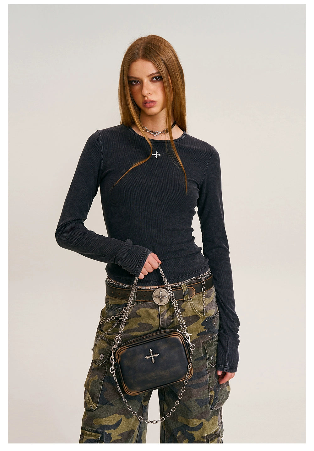 Compass Badge Leather Chain Bag (Small)