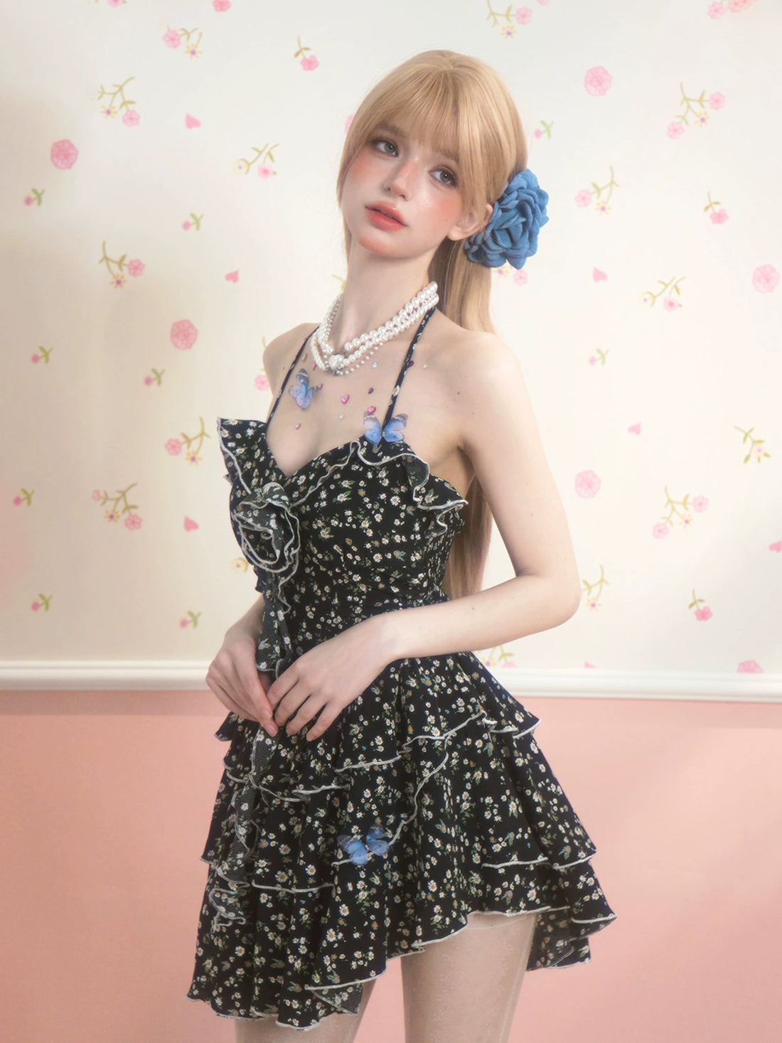 Black Floral Waist-Cinching Slimming Dress