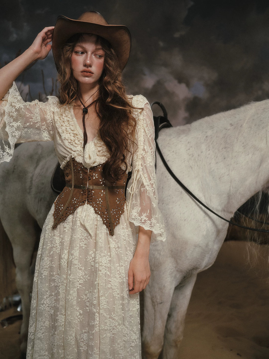 Vintage Lace V-Neck Dress Corset Belt Set