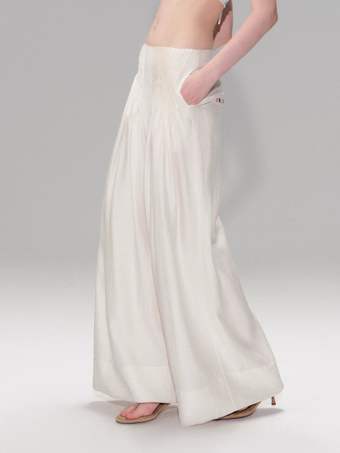 Vintage Pleated Linen-Blend Wide-Leg Trousers