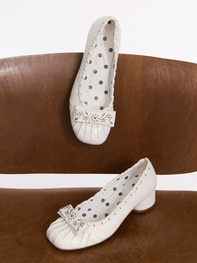 White / 36