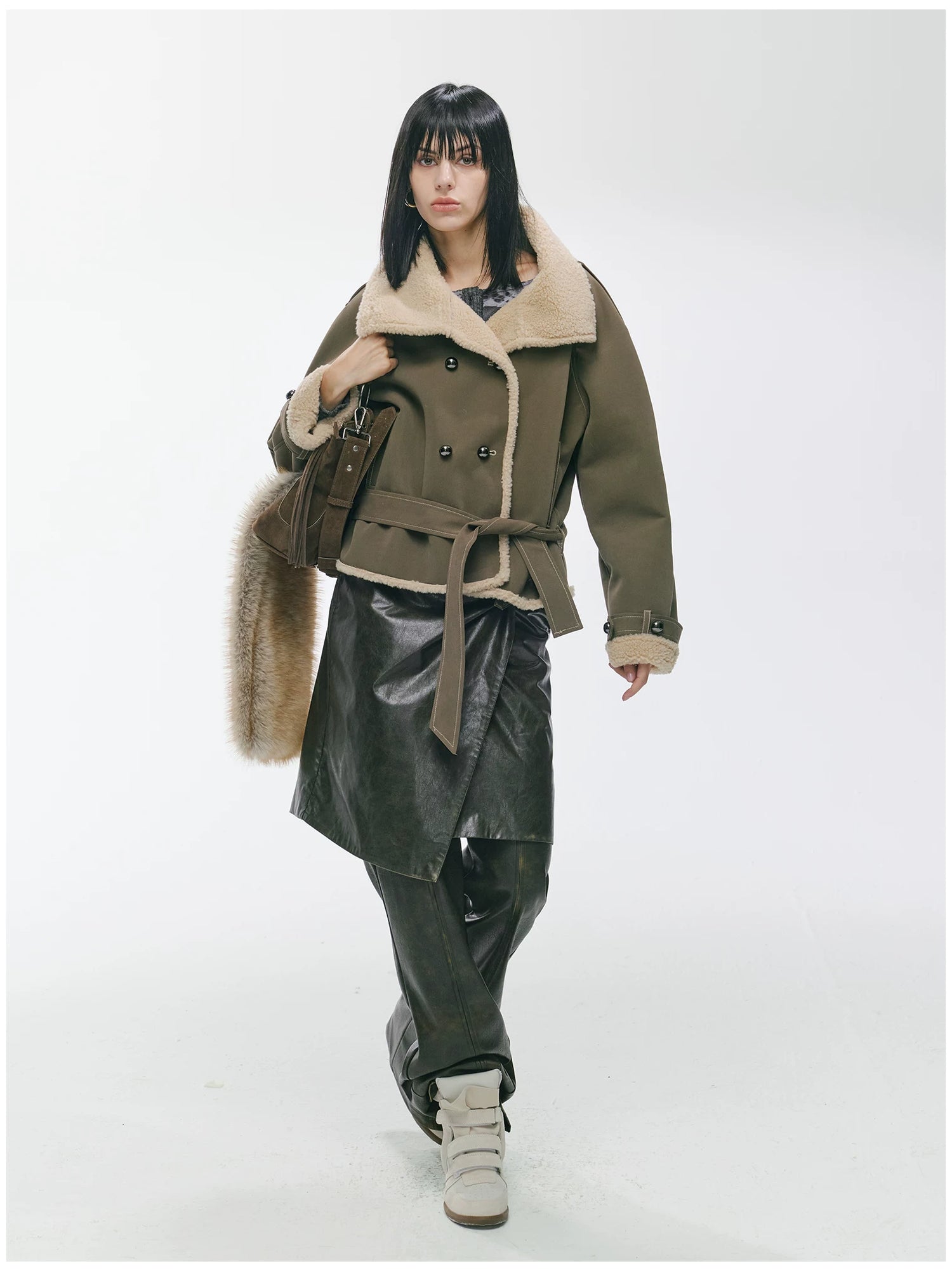 Contrast Fleece-Panelled Shearling Short Coat