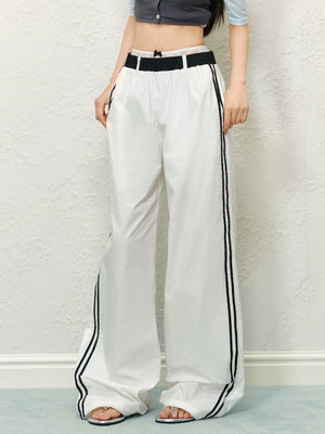S / White