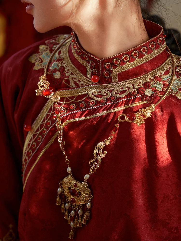 &quot;羡鸳鸯&quot; Red Embroidered Hanfu Set