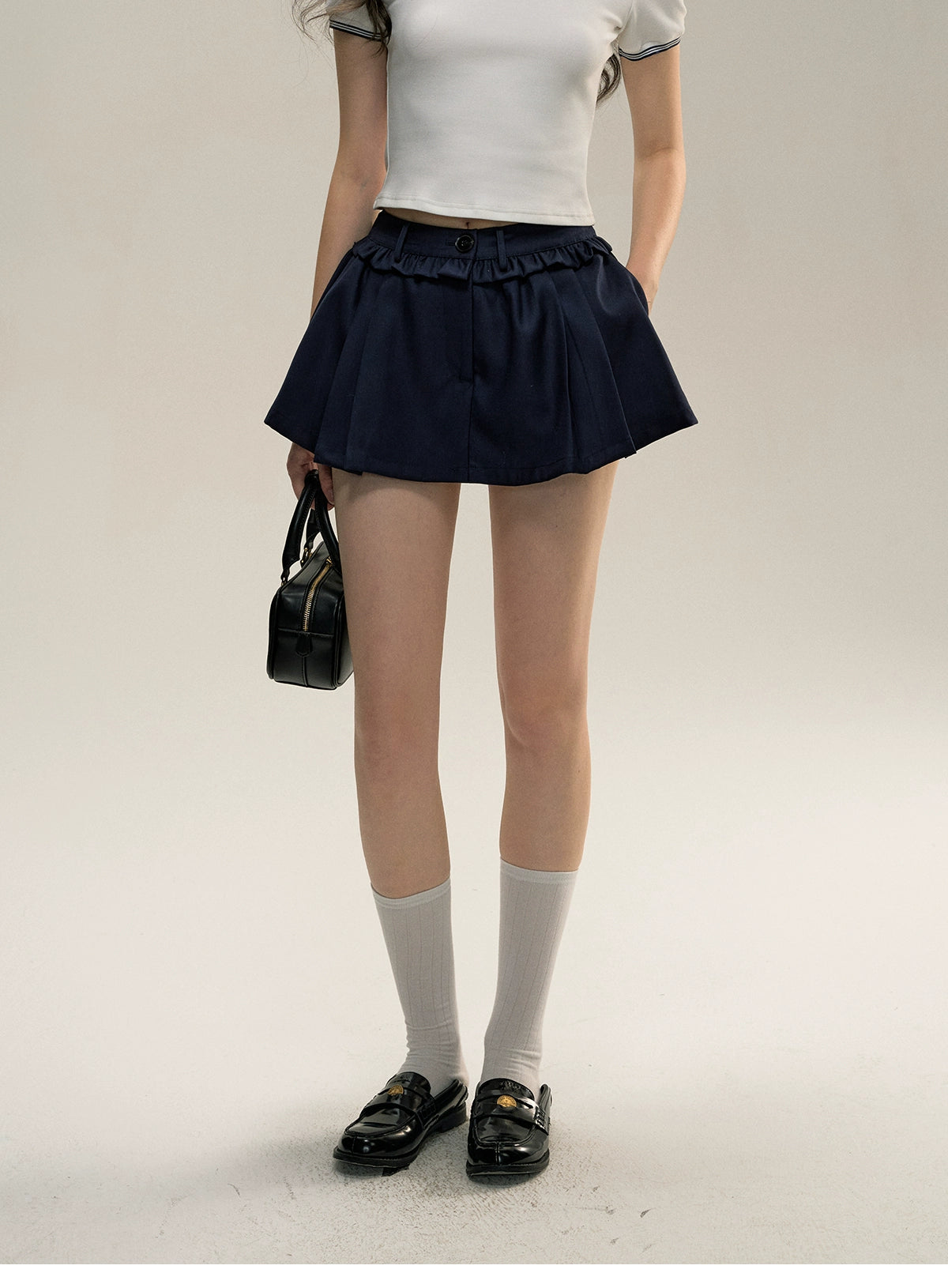 White&amp; Navy Blue Sweet Solid-color Low-waist Pleated Skirt