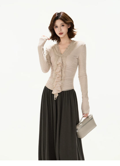 Elegant Lace Ruffle Knit V-Neck Top