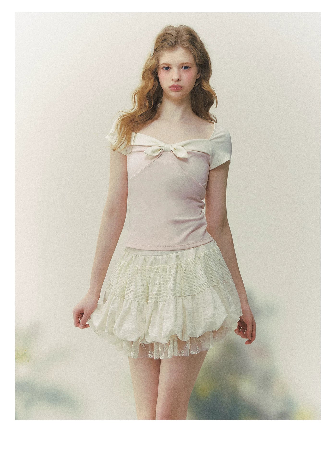 Contrast Bow Square-Neck Fitted Tee