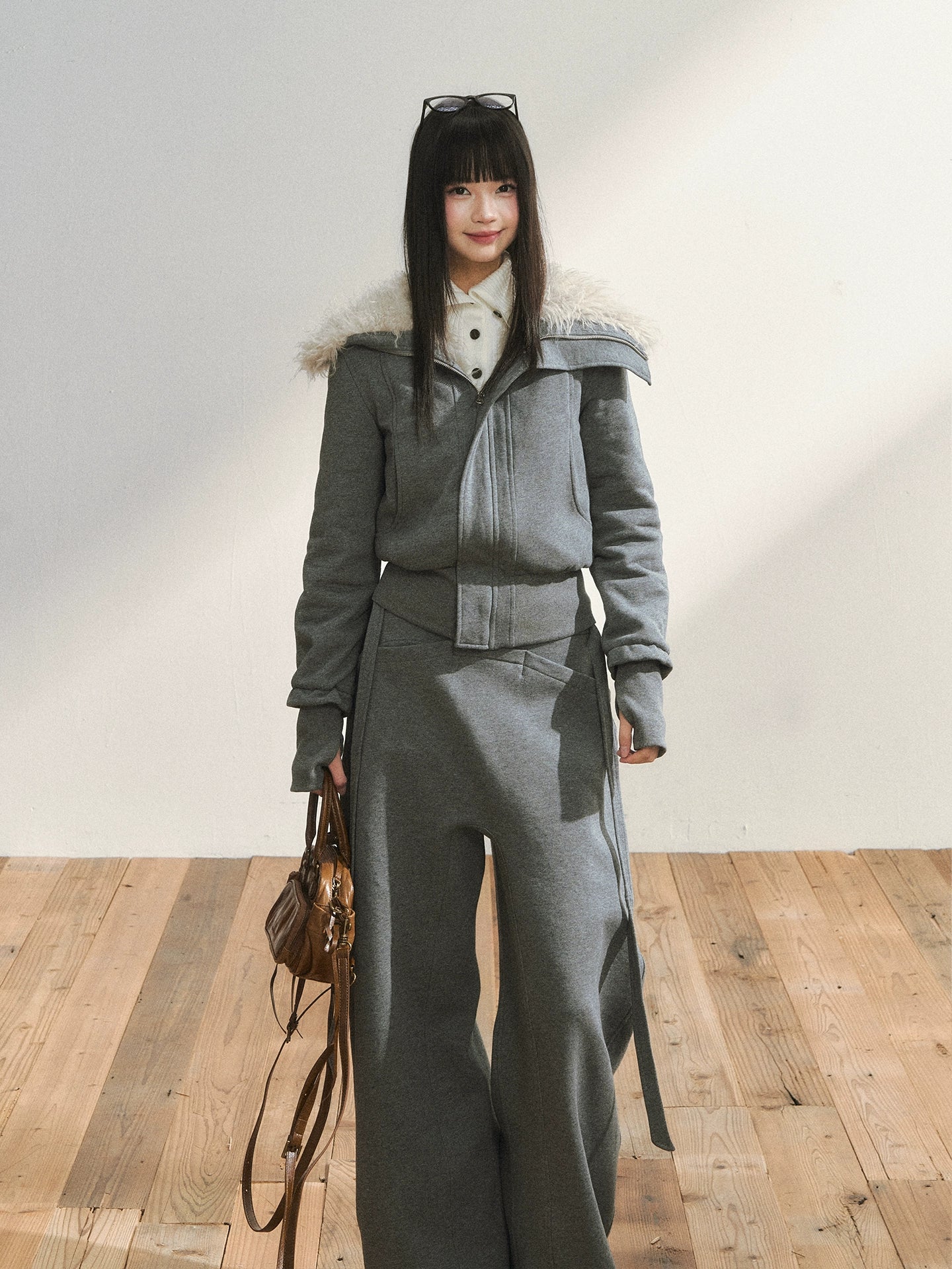 Faux Fur Collar Cropped Sweat Jacket