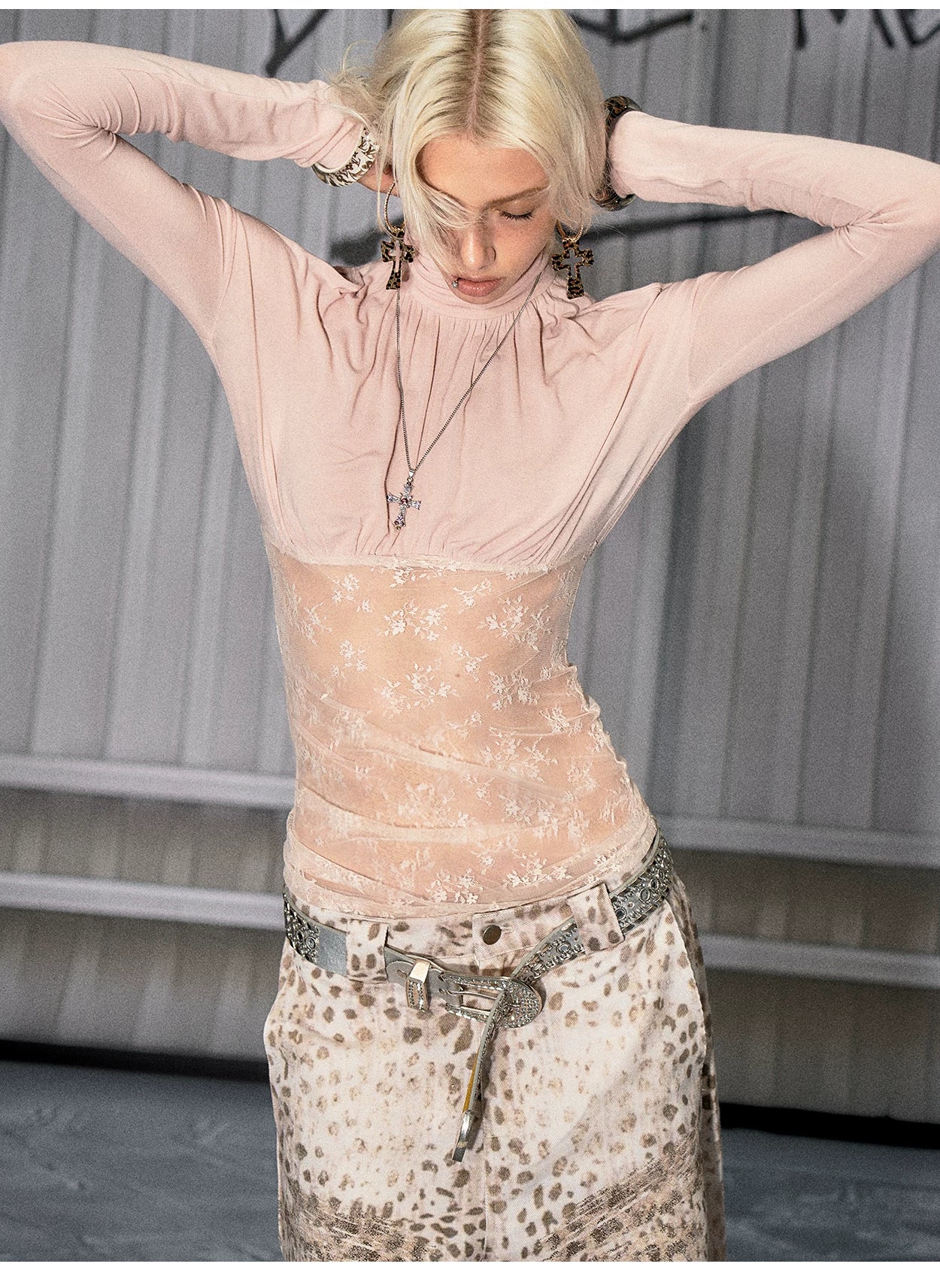 Lace Ruched Mock-Neck Long-Sleeve Base layer