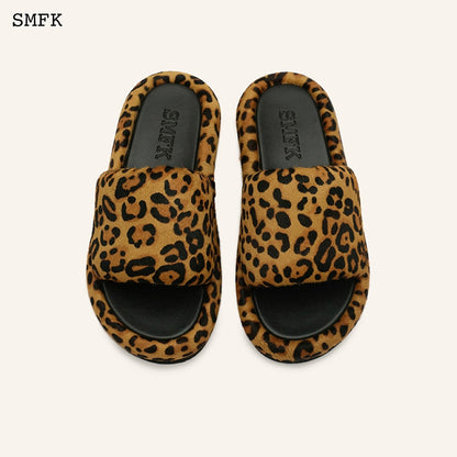 SMFK Fuzzy Platform Black Edition Slide Sandals
