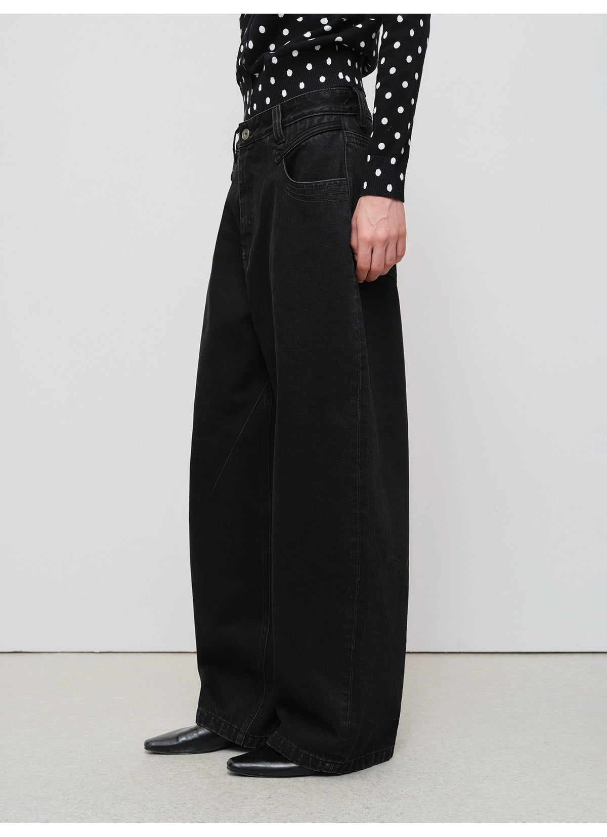 Washed Vintage Tapered Wide-Leg Denim Jeans