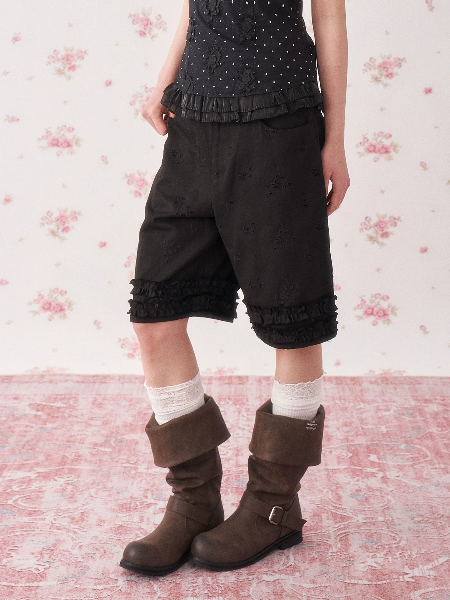 Vintage Lace Trim Lyocell Shorts