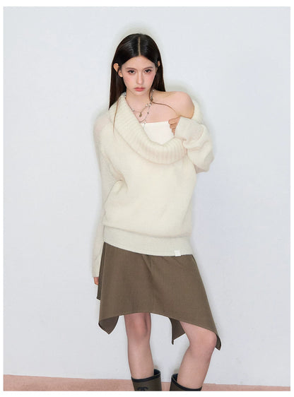 Relaxed Cowl-Neck Pullover Wool Knit Sweater