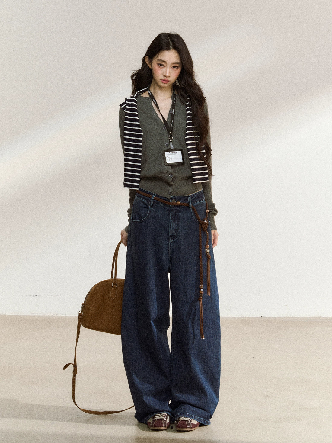 Classic Indigo High-Stretch Wide-Leg Jeans