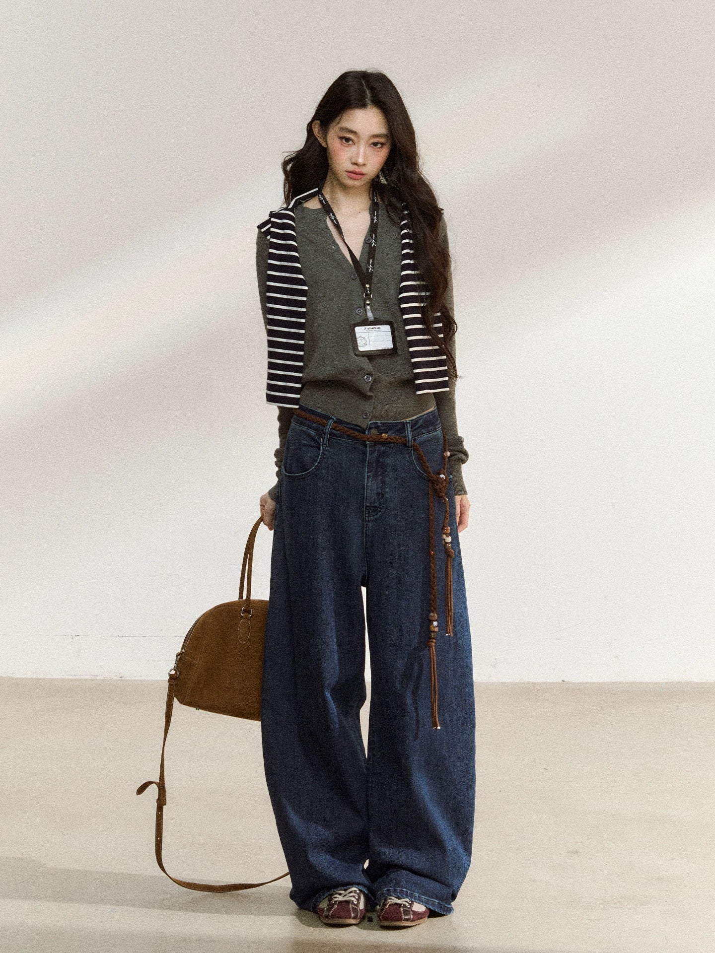 Classic Indigo High-Stretch Wide-Leg Jeans