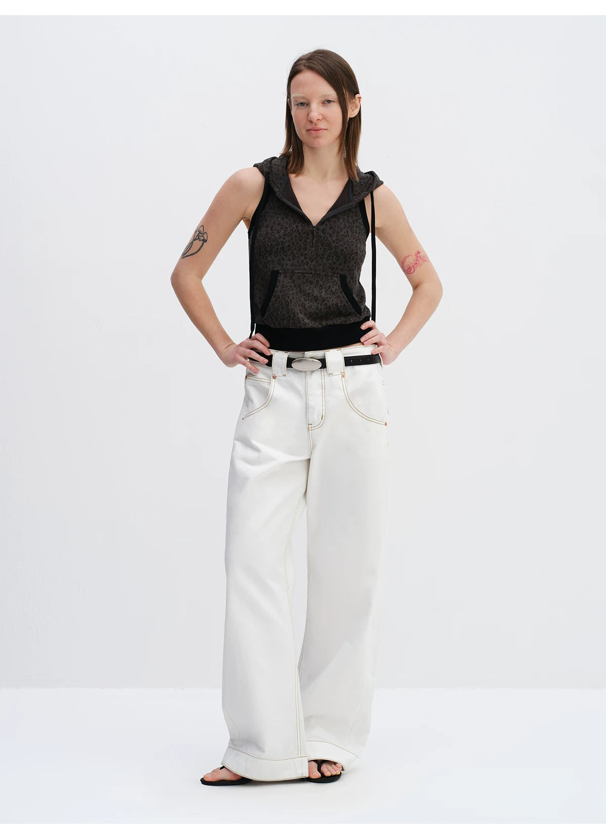 Cool-Tone Leopard Hooded Sleeveless Hoodie