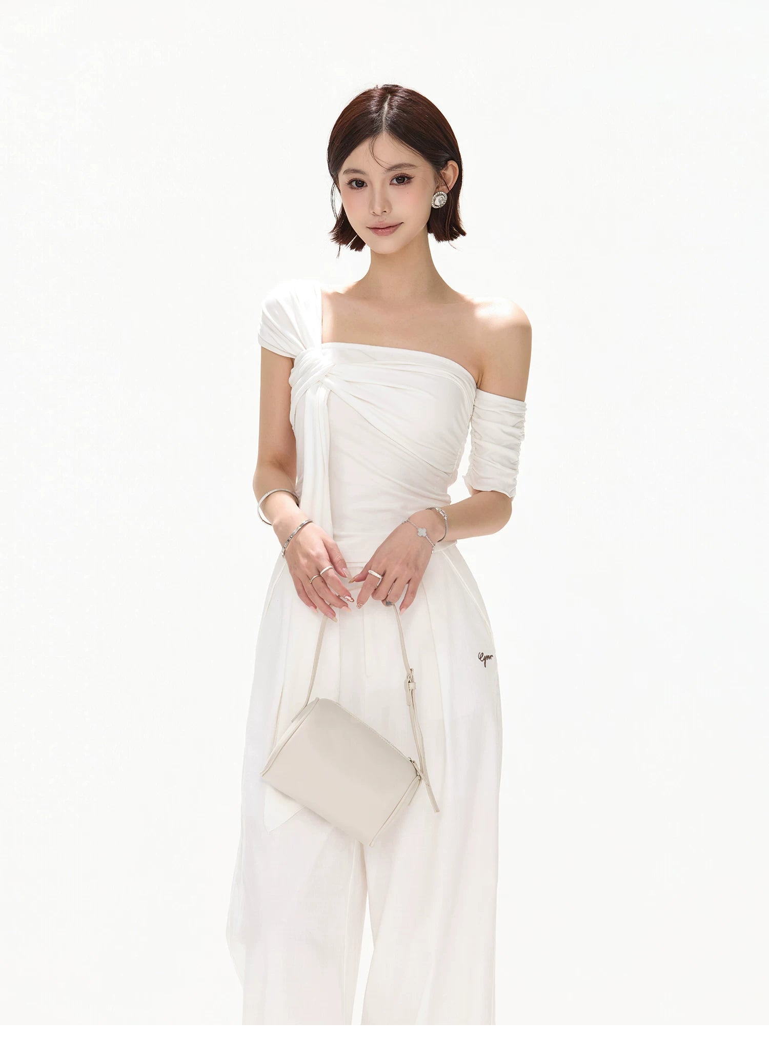 Minimalist Draped One-Shoulder Knit Top