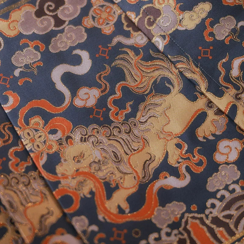 (Final Sale) "狮子球" Ming-style Horse-face Skirt